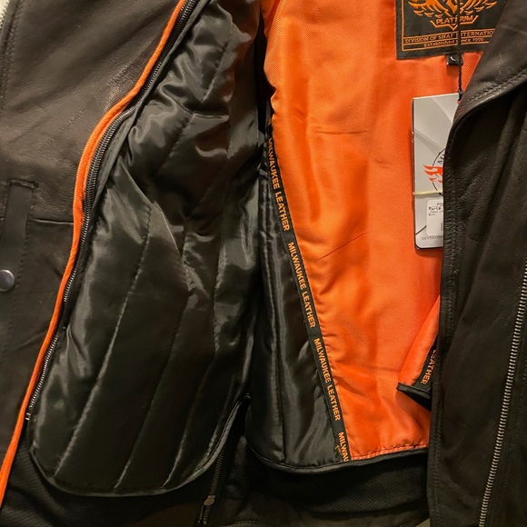 COPY - New Women’s Leather Riding Jacket, Vest & Chaps - Picture 3 of 9